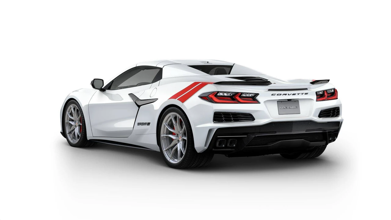 2027 Chevrolet Corvette C8 Grand Sport - Image 3 of 11