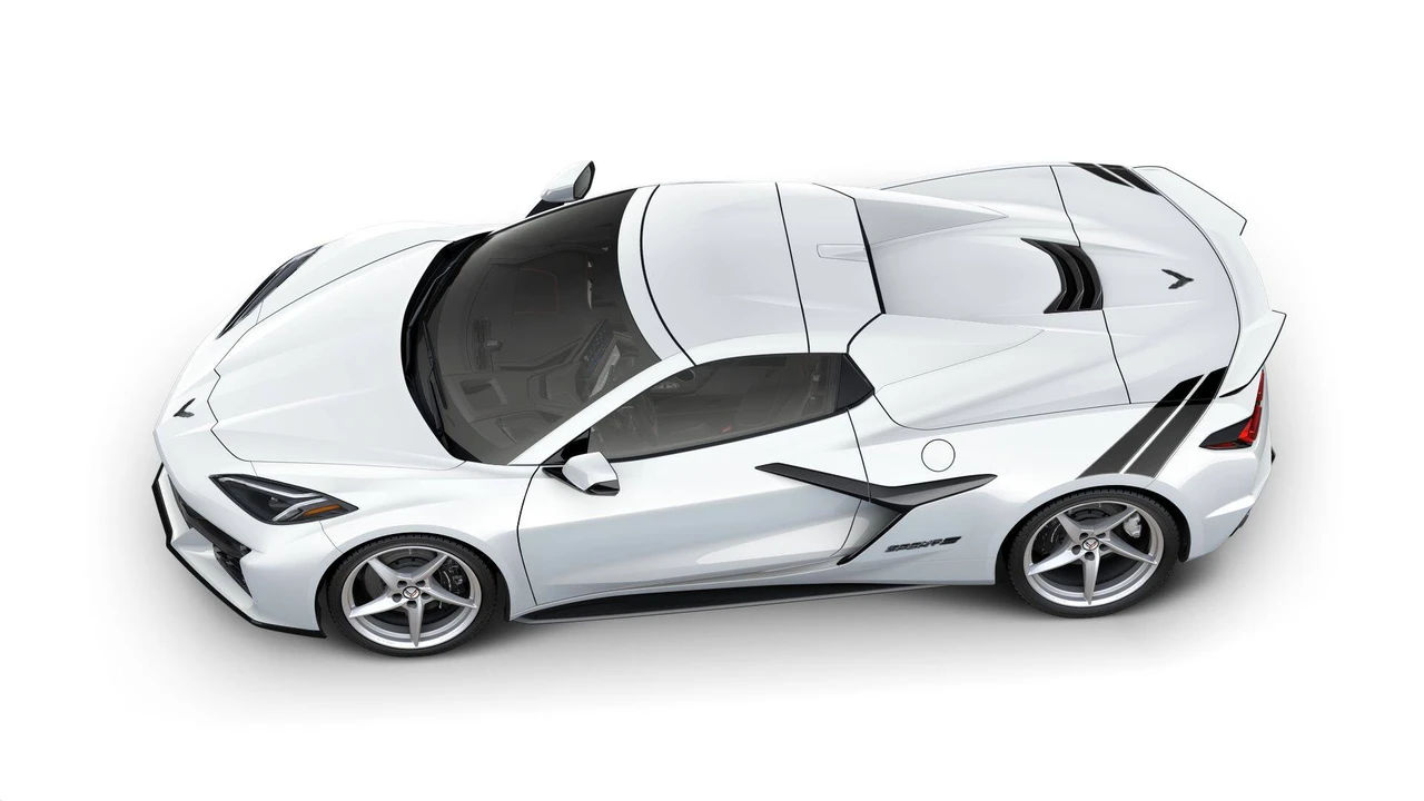 2027 Chevrolet Corvette C8 Grand Sport - Image 7 of 11