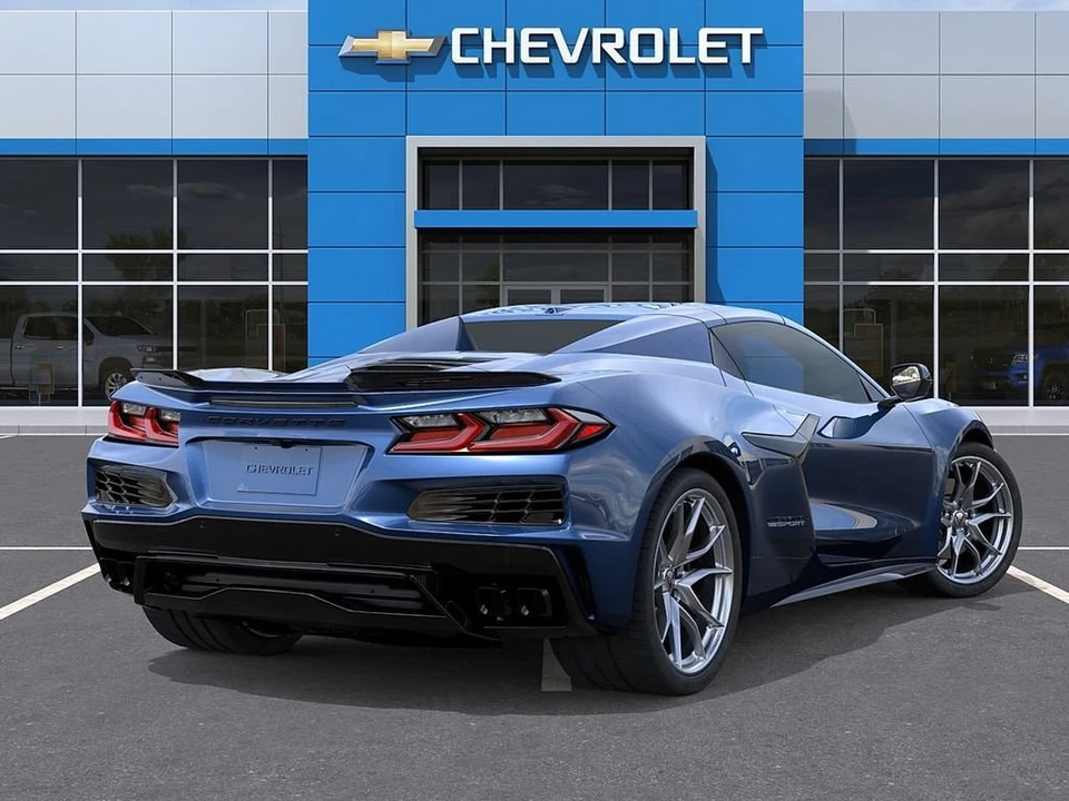 2027 Chevrolet Corvette C8 Grand Sport - Image 4 of 24