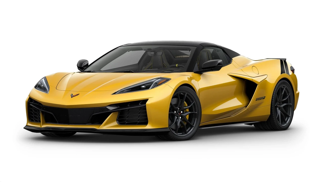 2027 Chevrolet Corvette C8 Grand Sport - Image 25 of 31