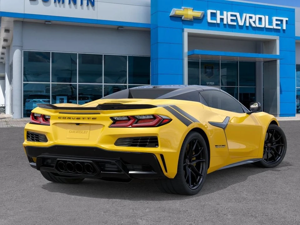 2027 Chevrolet Corvette C8 Grand Sport - Image 5 of 31