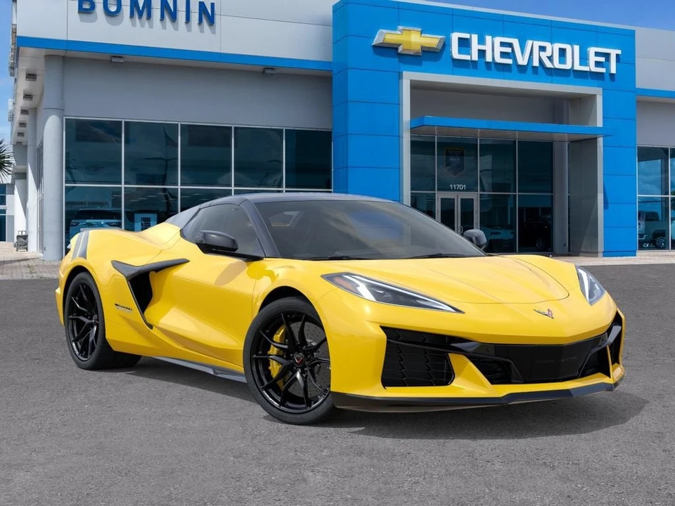 2027 Chevrolet Corvette C8 Grand Sport - Image 8 of 31
