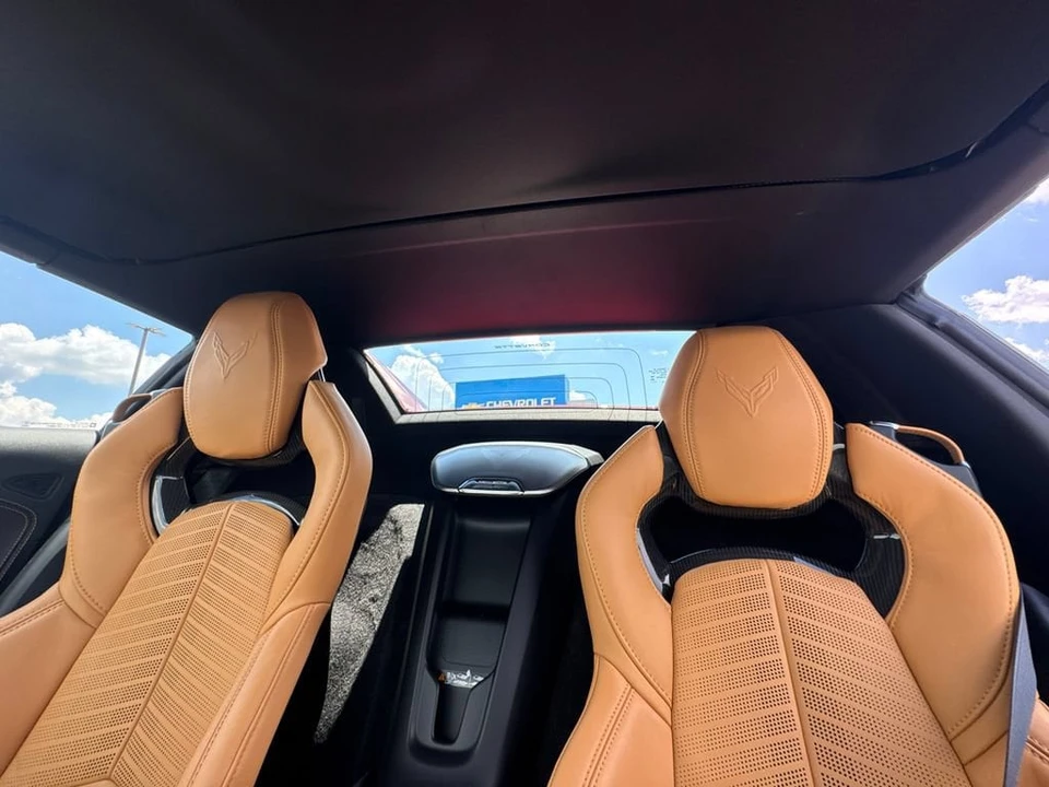 2027 Chevrolet Corvette C8 Grand Sport - Image 25 of 31