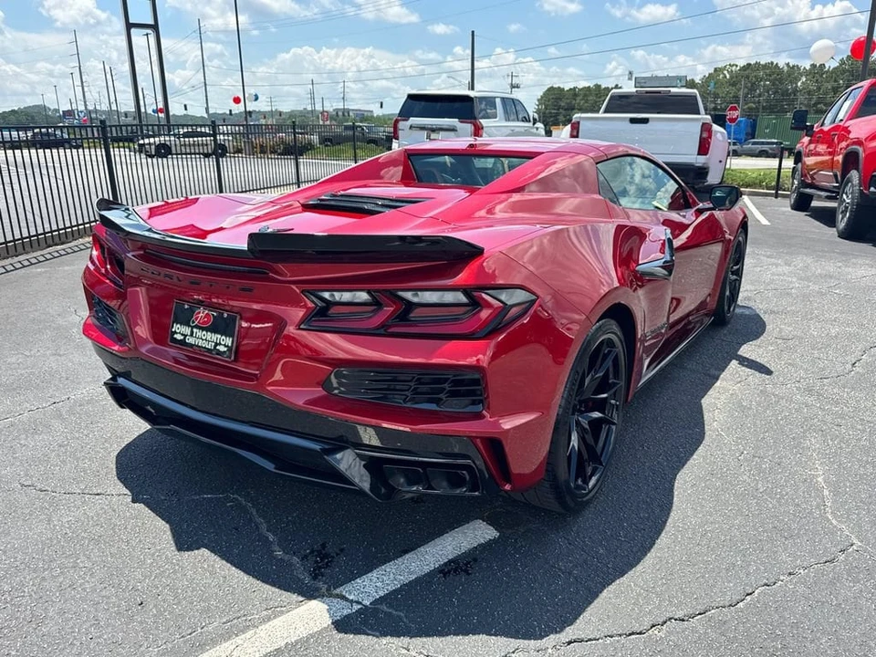 2027 Chevrolet Corvette C8 Grand Sport - Image 6 of 31