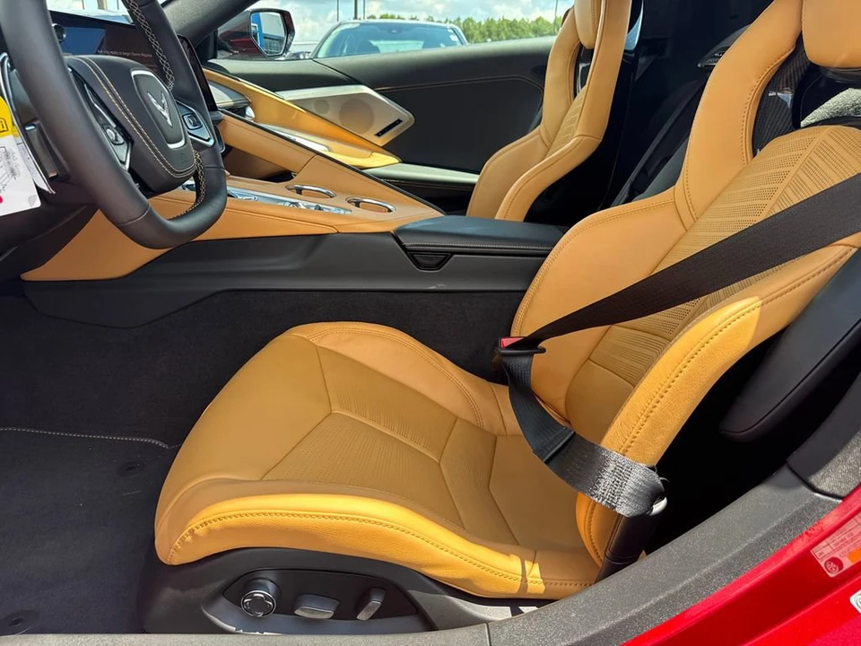 2027 Chevrolet Corvette C8 Grand Sport - Image 10 of 31