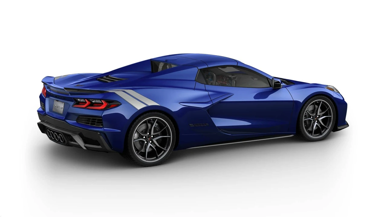 2027 Chevrolet Corvette C8 Grand Sport - Image 4 of 11