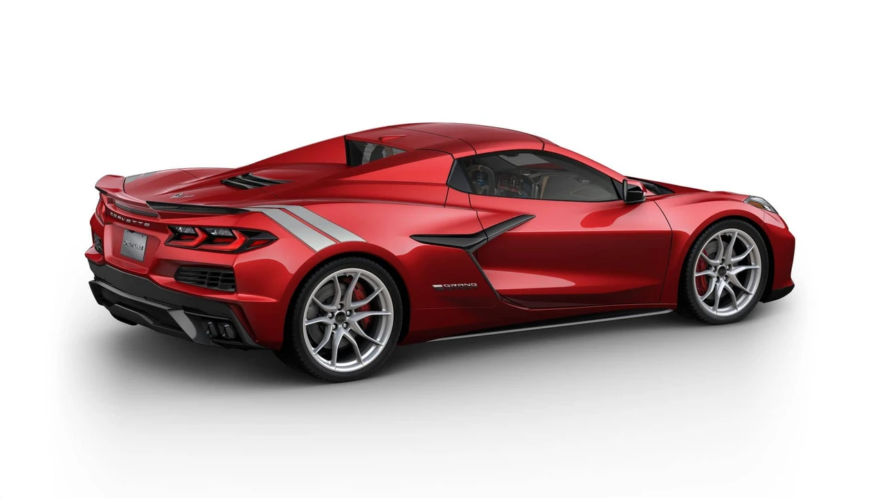 2027 Chevrolet Corvette C8 Grand Sport - Image 28 of 31