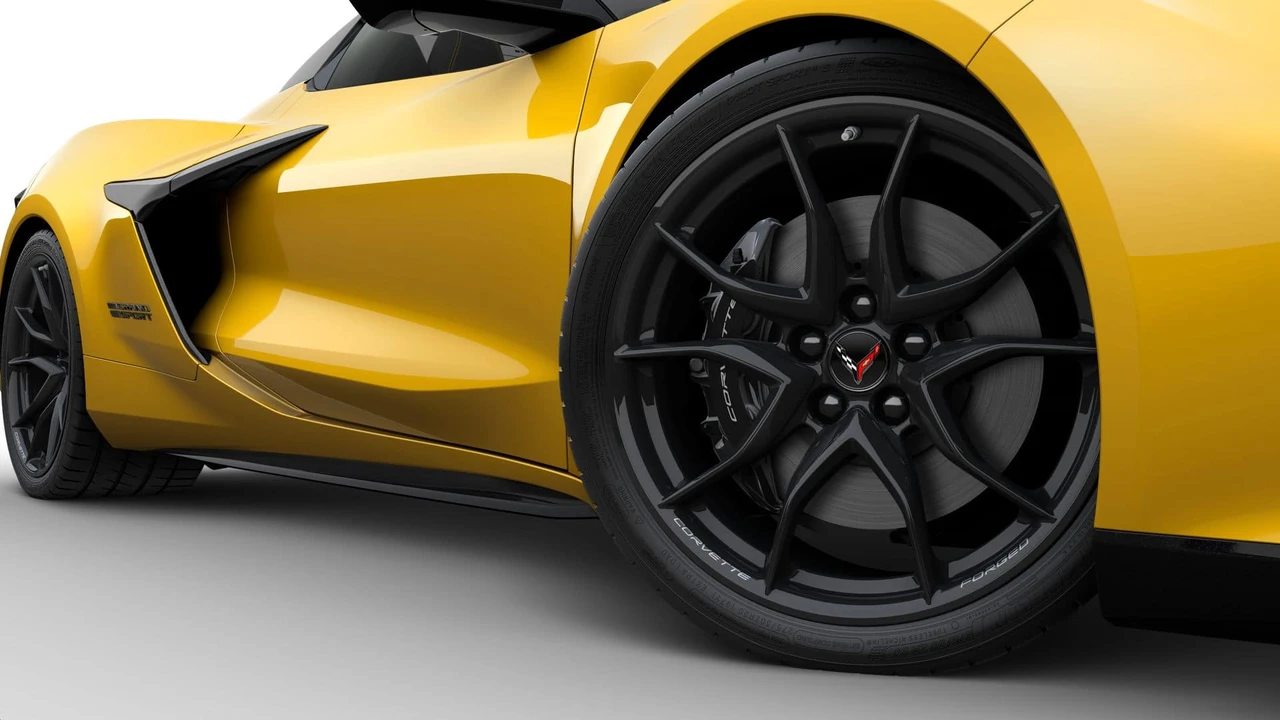 2027 Chevrolet Corvette C8 Grand Sport - Image 6 of 11