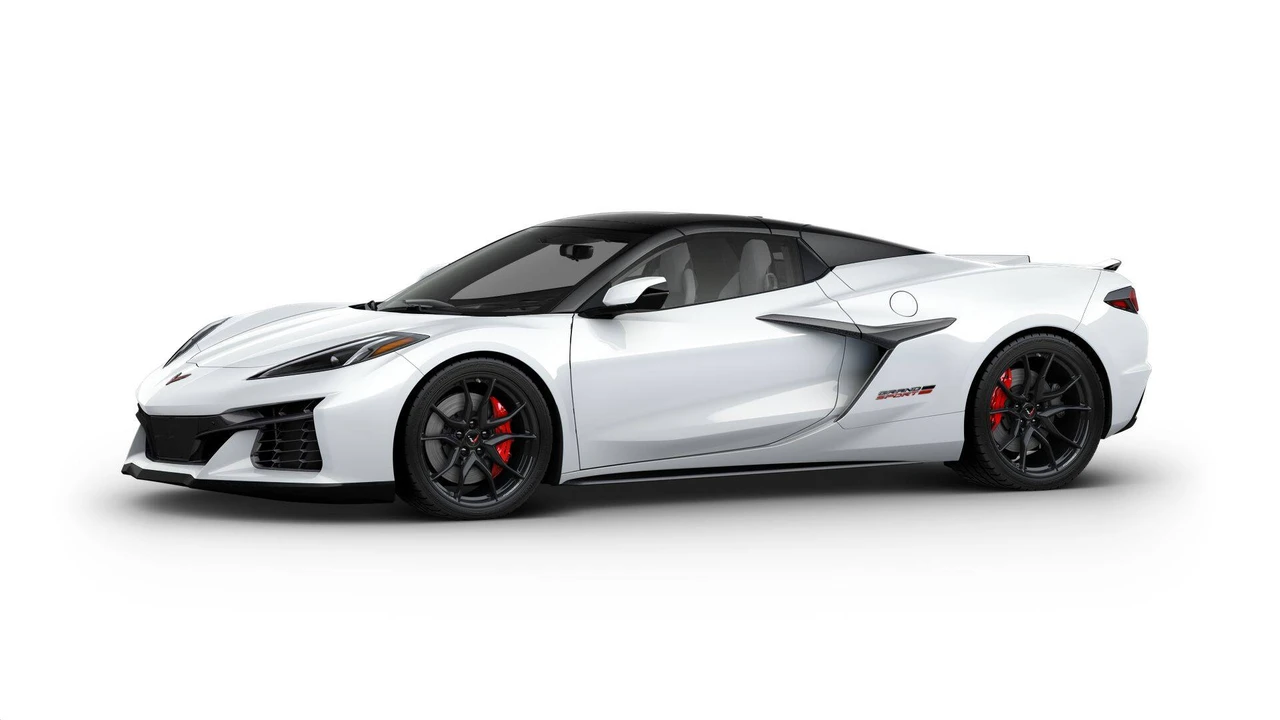 2027 Chevrolet Corvette C8 Grand Sport - Image 2 of 11