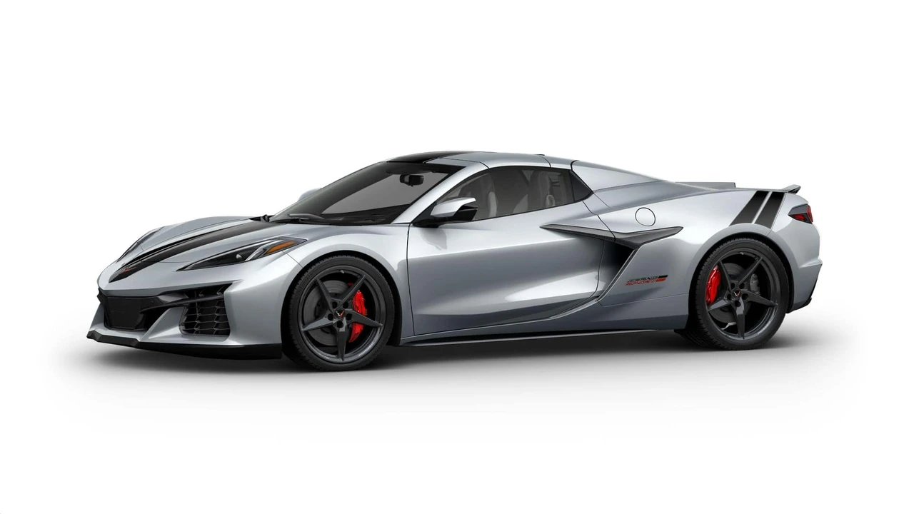 2027 Chevrolet Corvette C8 Grand Sport - Image 27 of 31