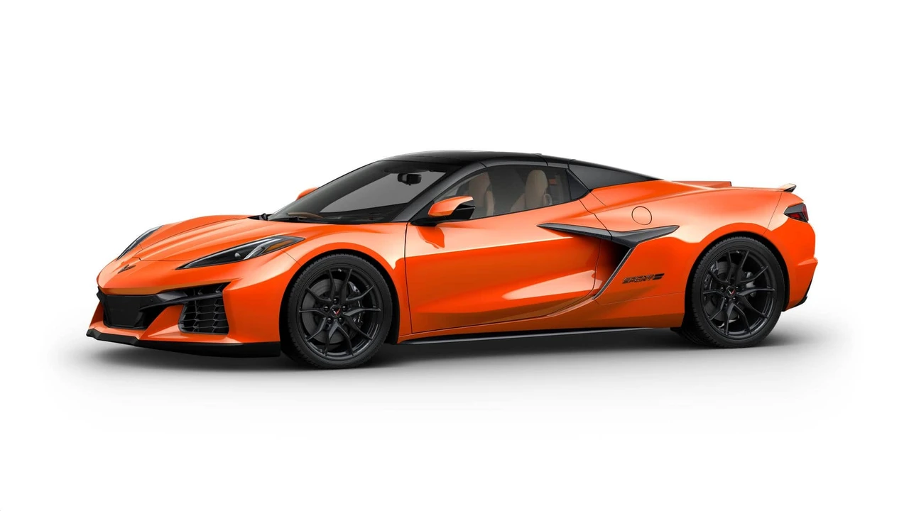 2027 Chevrolet Corvette C8 Grand Sport - Image 2 of 11