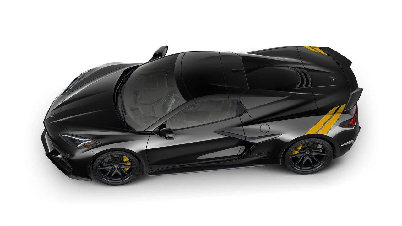 2027 Chevrolet Corvette C8 Grand Sport - Image 7 of 11