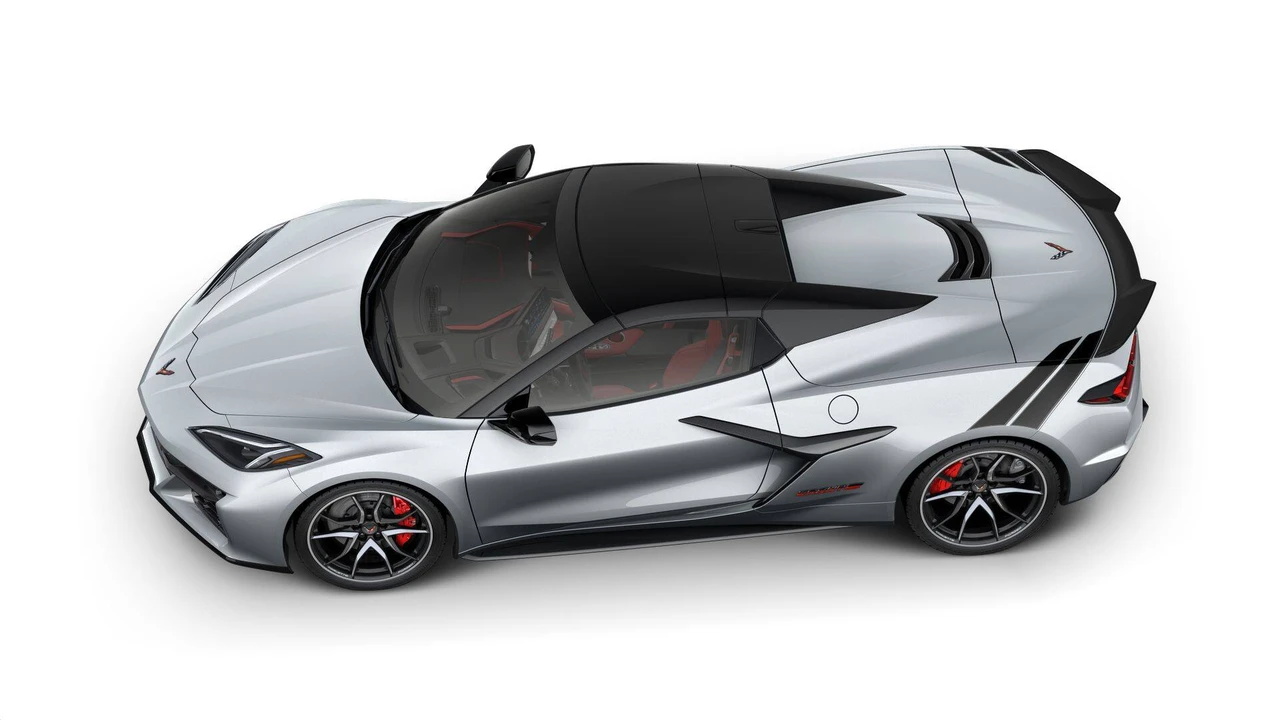 2027 Chevrolet Corvette C8 Grand Sport - Image 7 of 11