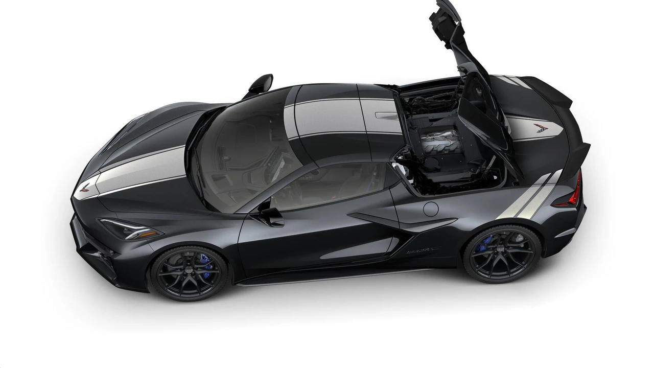 2027 Chevrolet Corvette C8 Grand Sport - Image 7 of 11