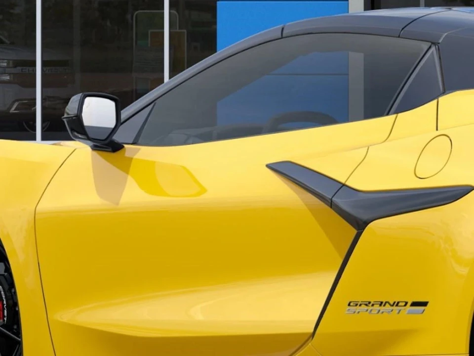 2027 Chevrolet Corvette C8 Grand Sport - Image 12 of 31