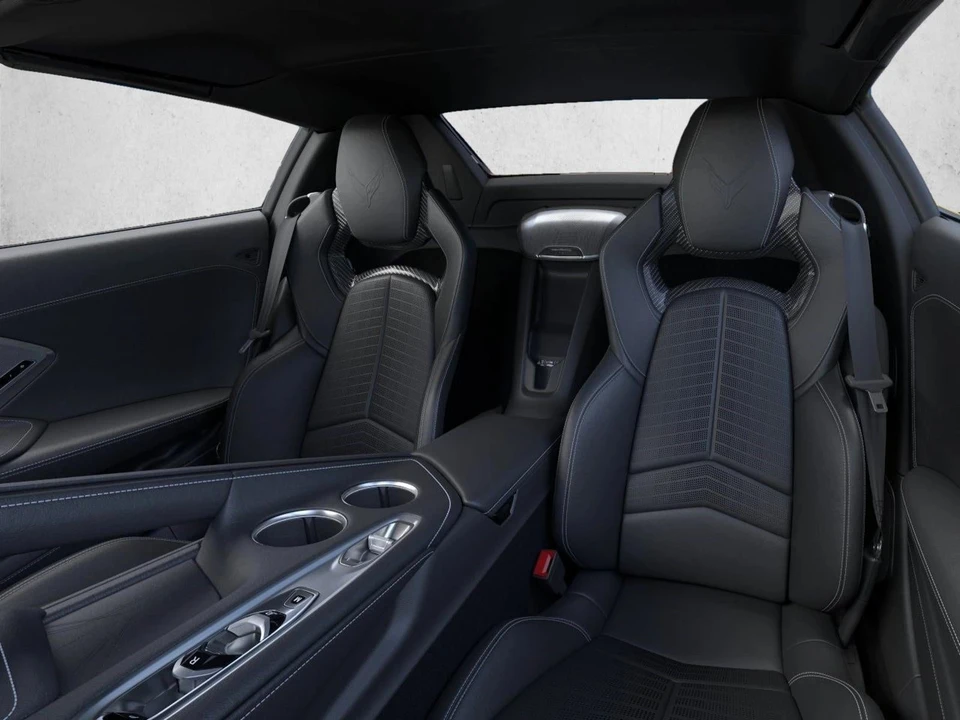 2027 Chevrolet Corvette C8 Grand Sport - Image 16 of 31