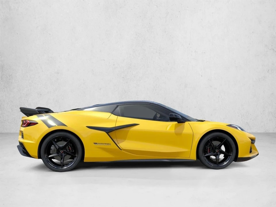 2027 Chevrolet Corvette C8 Grand Sport - Image 6 of 31