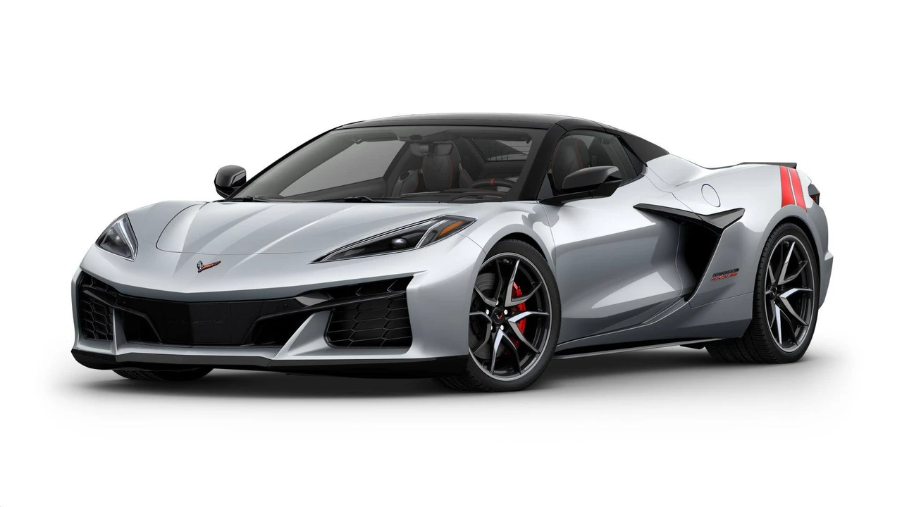 2027 Chevrolet Corvette C8 Grand Sport - Image 25 of 31