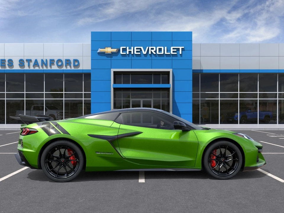 2027 Chevrolet Corvette C8 Grand Sport - Image 5 of 24