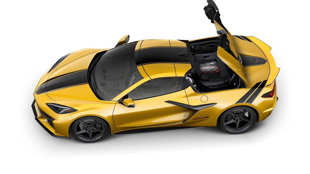 2027 Chevrolet Corvette C8 Grand Sport - Image 7 of 11