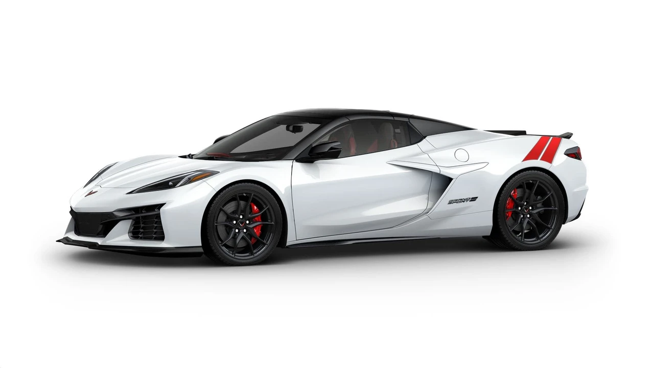2027 Chevrolet Corvette C8 Grand Sport - Image 2 of 11