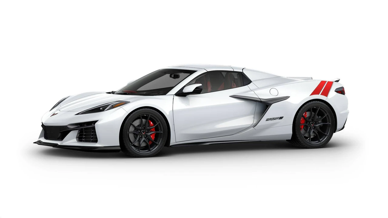 2027 Chevrolet Corvette C8 Grand Sport - Image 3 of 12