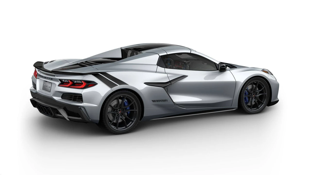 2027 Chevrolet Corvette C8 Grand Sport - Image 4 of 11