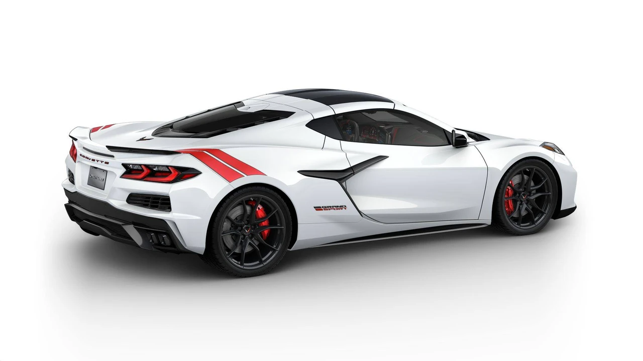 2027 Chevrolet Corvette C8 Grand Sport - Image 5 of 12