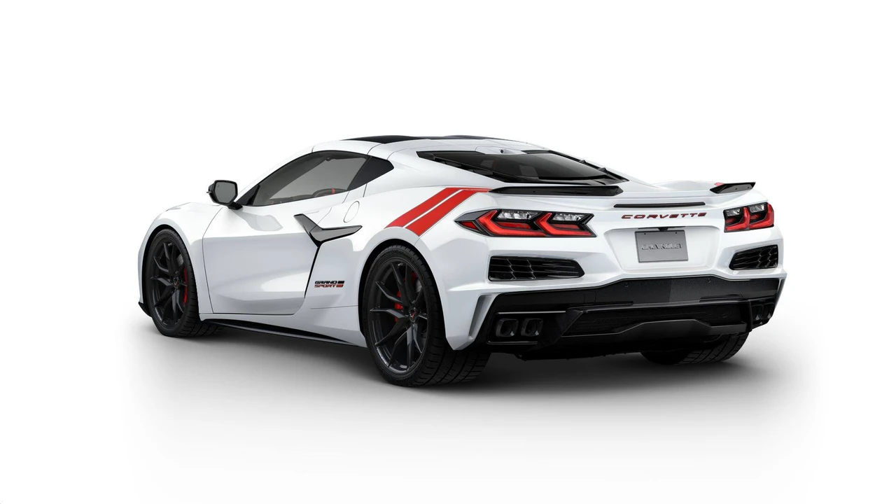 2027 Chevrolet Corvette C8 Grand Sport - Image 4 of 12
