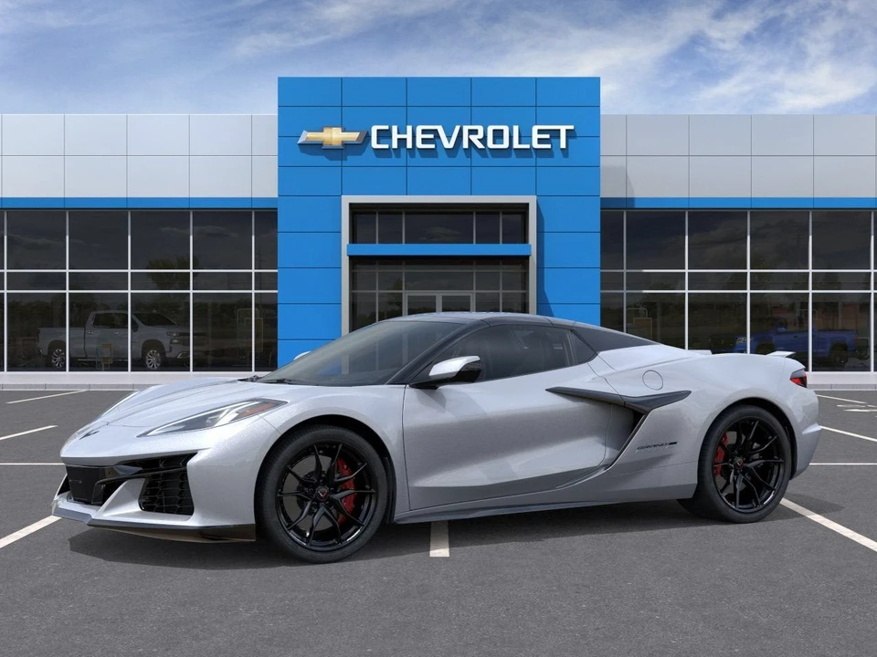 2027 Chevrolet Corvette C8 Grand Sport - Image 2 of 31
