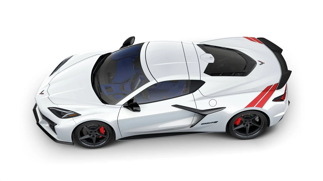 2027 Chevrolet Corvette C8 Grand Sport - Image 7 of 11