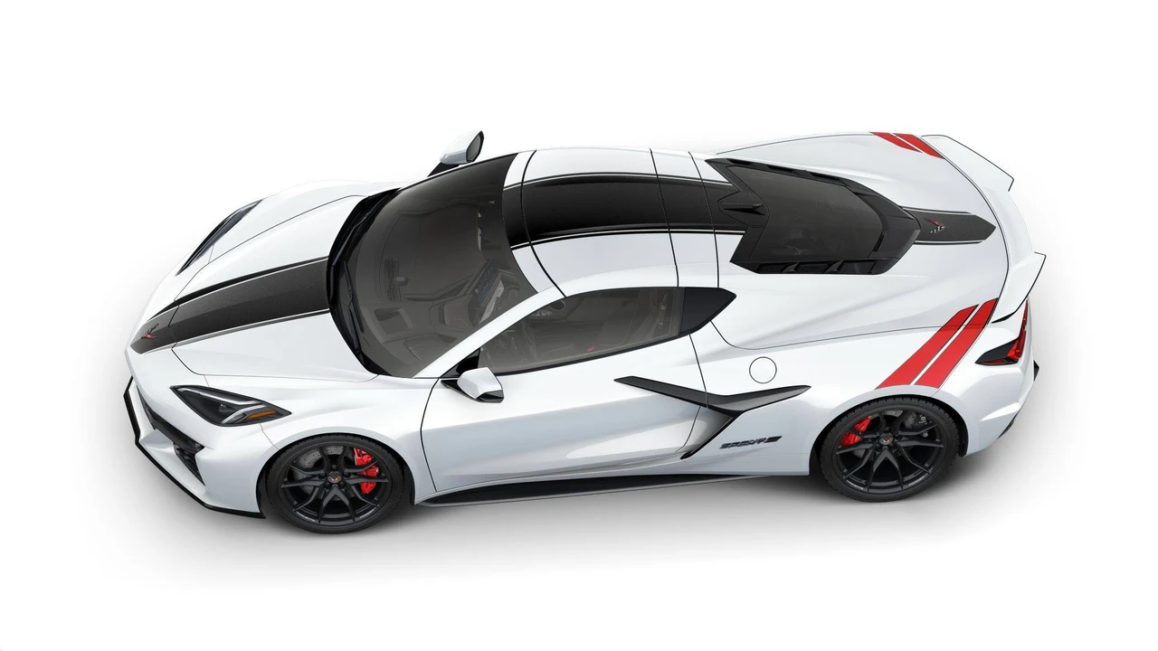 2027 Chevrolet Corvette C8 Grand Sport - Image 7 of 11