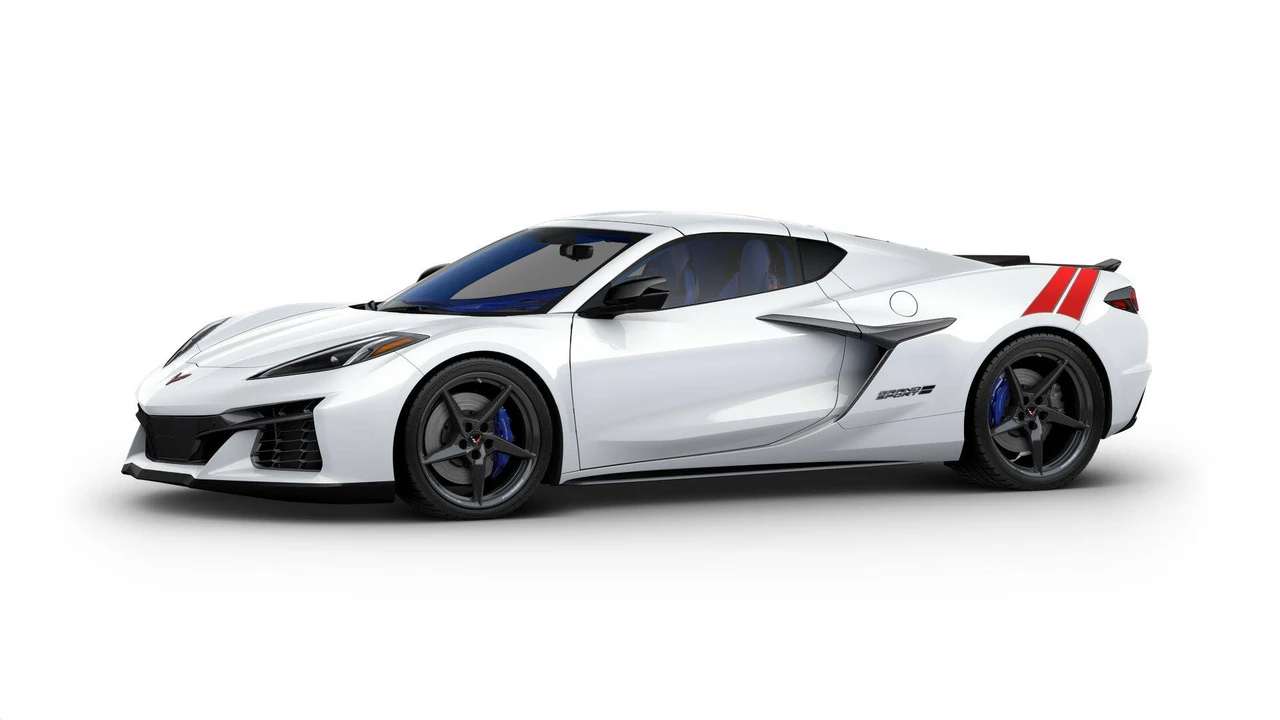 2027 Chevrolet Corvette C8 Grand Sport - Image 2 of 11