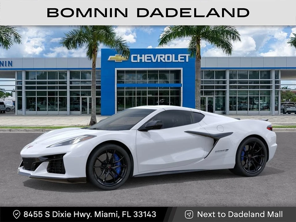 2027 Chevrolet Corvette C8 Grand Sport - Image 3 of 31