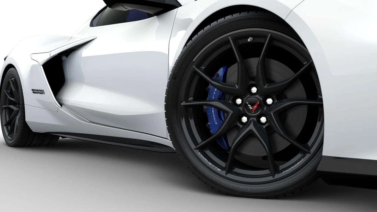 2027 Chevrolet Corvette C8 Grand Sport - Image 30 of 31