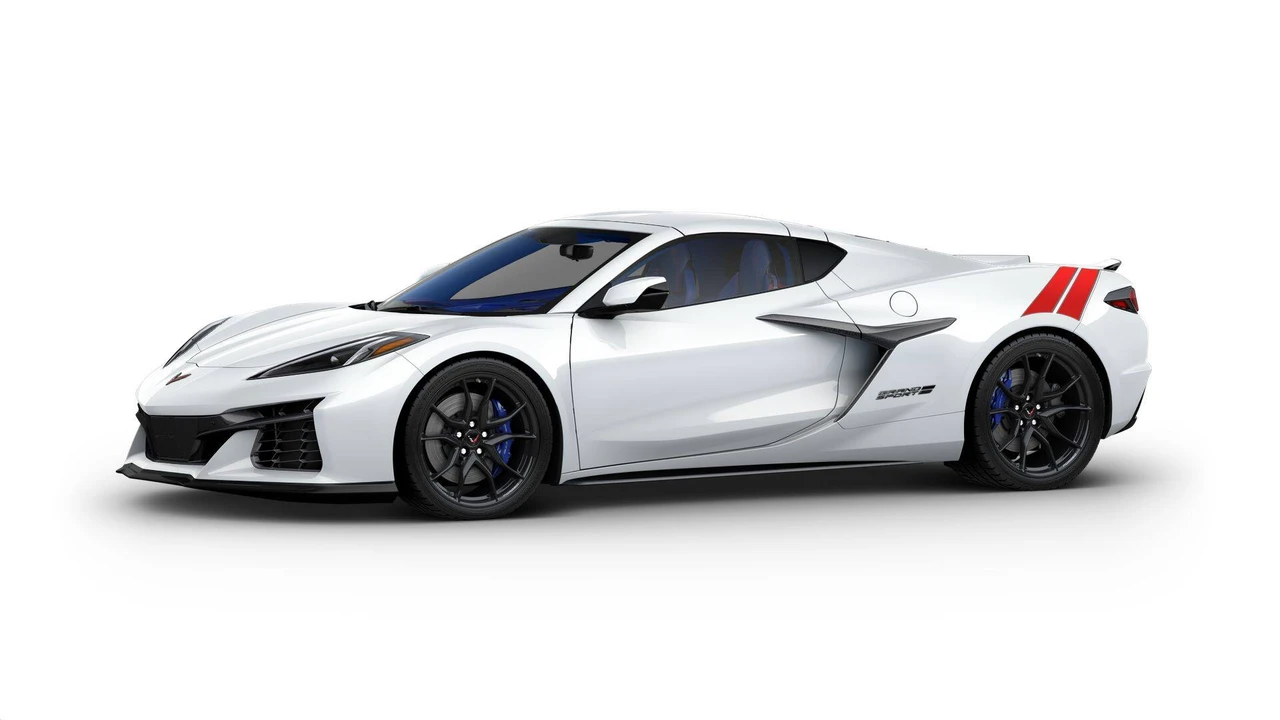 2027 Chevrolet Corvette C8 Grand Sport - Image 2 of 11