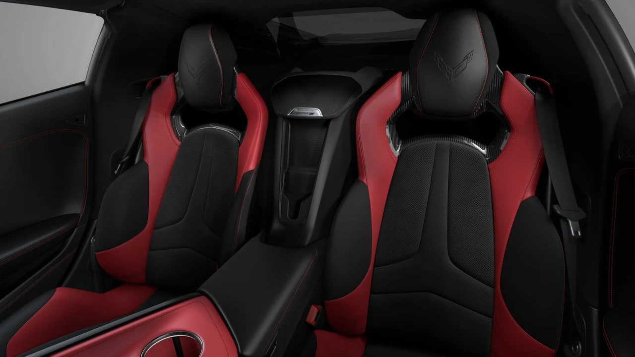 2027 Chevrolet Corvette C8 Grand Sport - Image 11 of 11