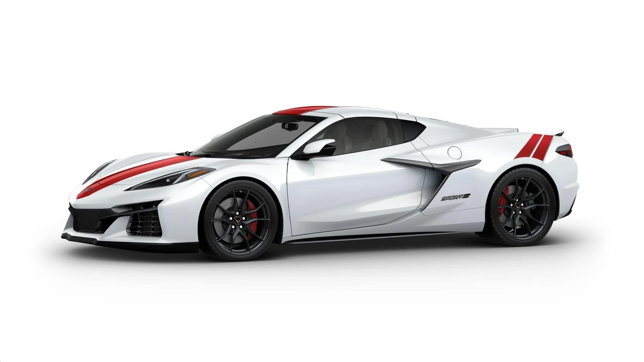 2027 Chevrolet Corvette C8 Grand Sport - Image 3 of 12