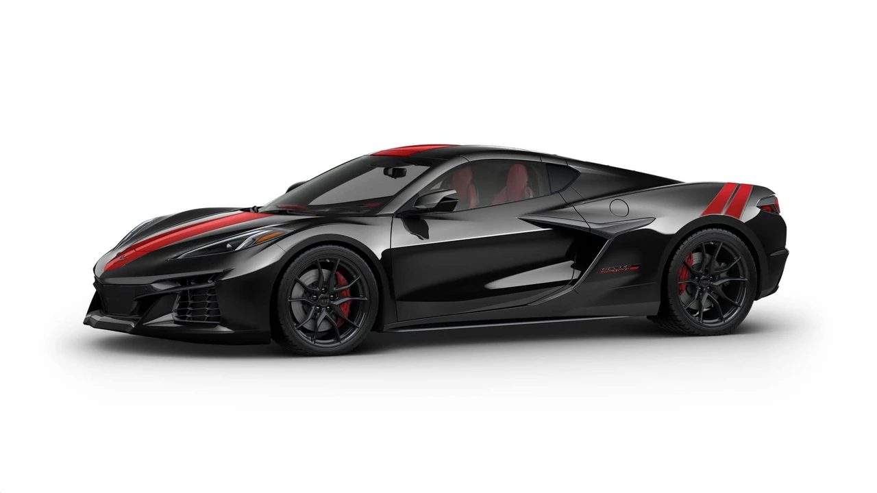 2027 Chevrolet Corvette C8 Grand Sport - Image 2 of 11