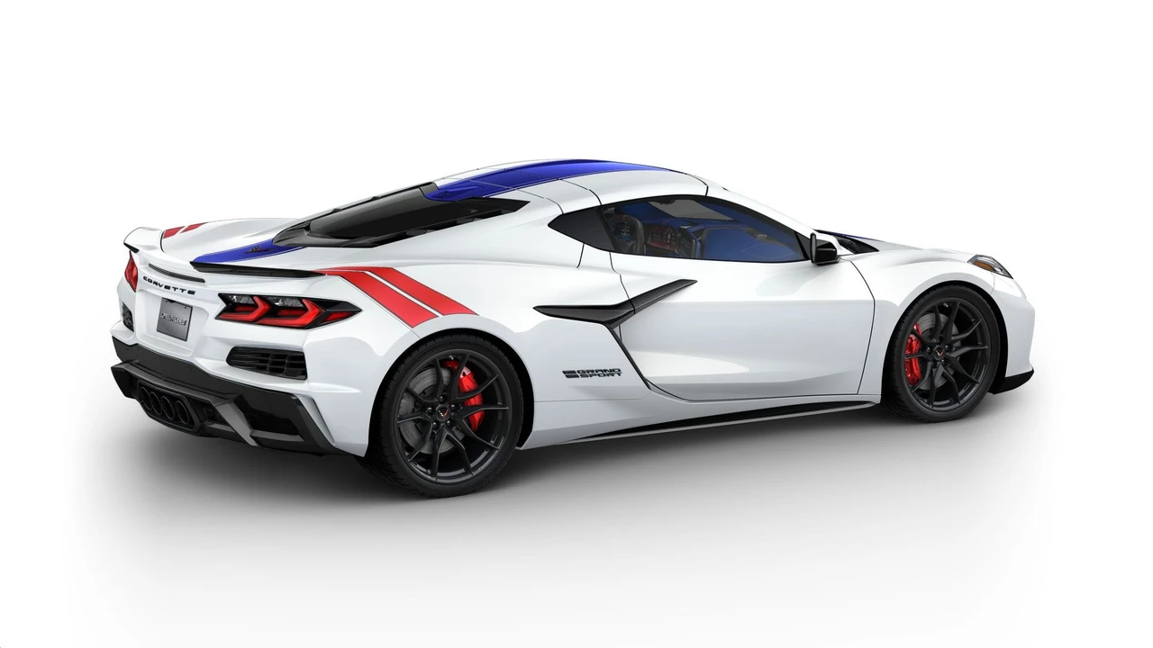 2027 Chevrolet Corvette C8 Grand Sport - Image 4 of 11