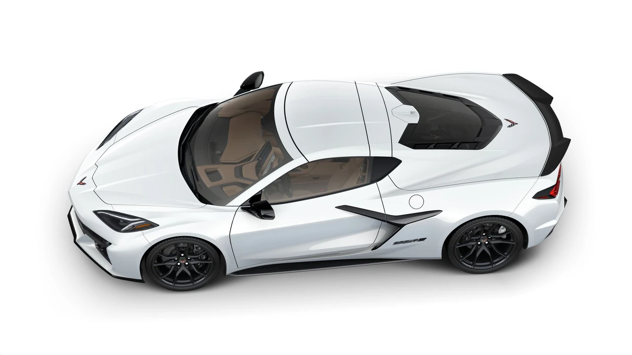 2027 Chevrolet Corvette C8 Grand Sport - Image 7 of 11