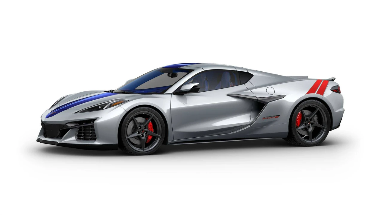 2027 Chevrolet Corvette C8 Grand Sport - Image 2 of 11