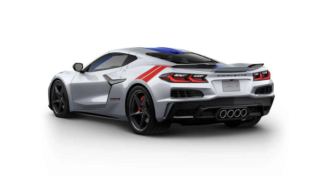 2027 Chevrolet Corvette C8 Grand Sport - Image 3 of 11