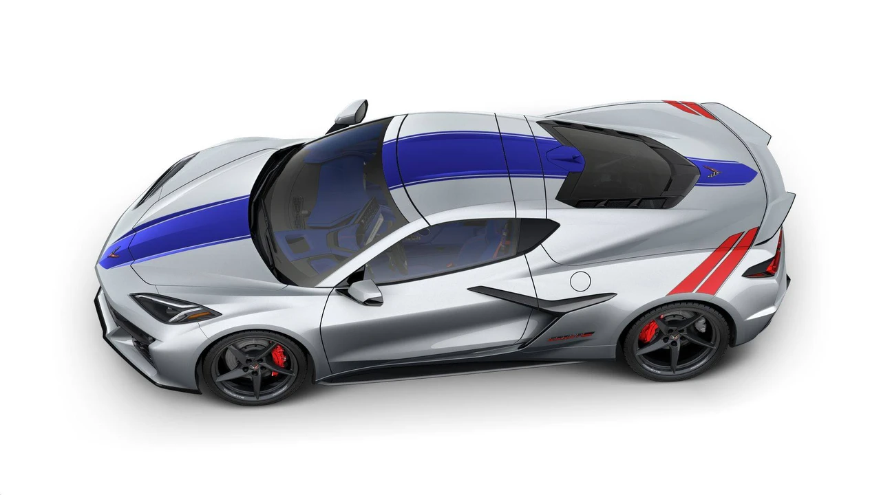 2027 Chevrolet Corvette C8 Grand Sport - Image 7 of 11