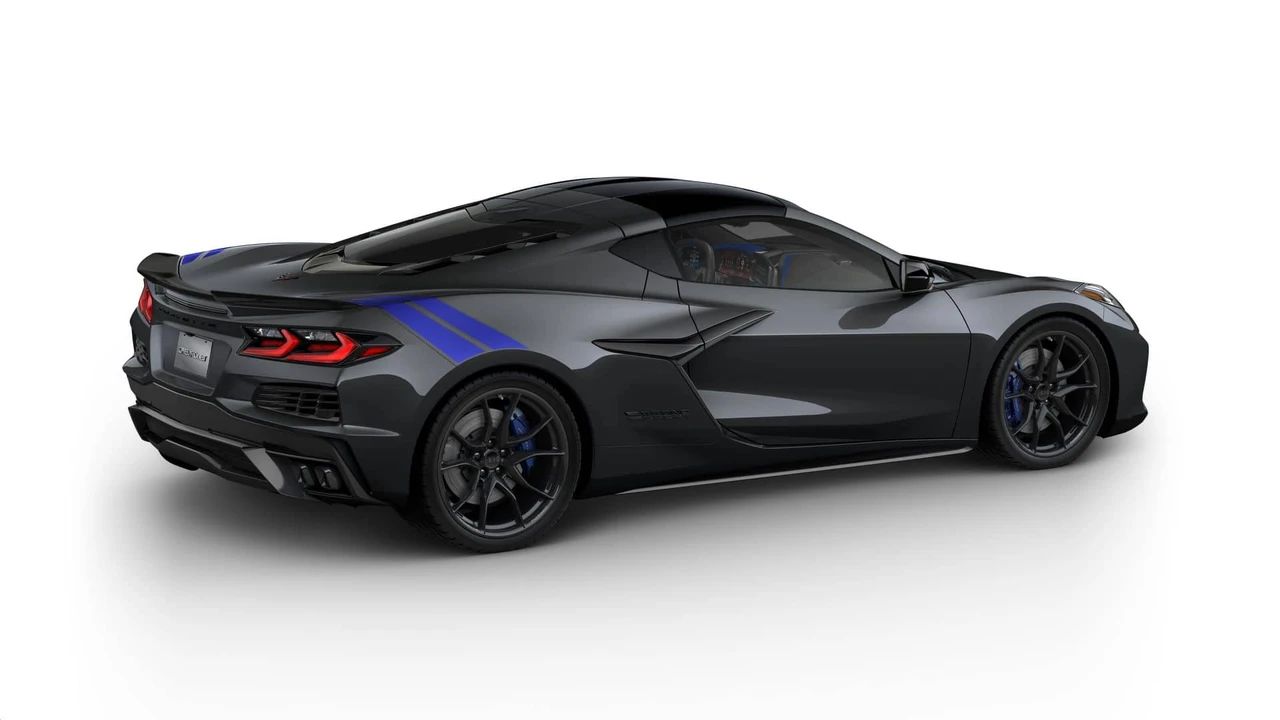 2027 Chevrolet Corvette C8 Grand Sport - Image 4 of 11