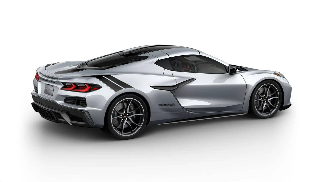 2027 Chevrolet Corvette C8 Grand Sport - Image 4 of 11