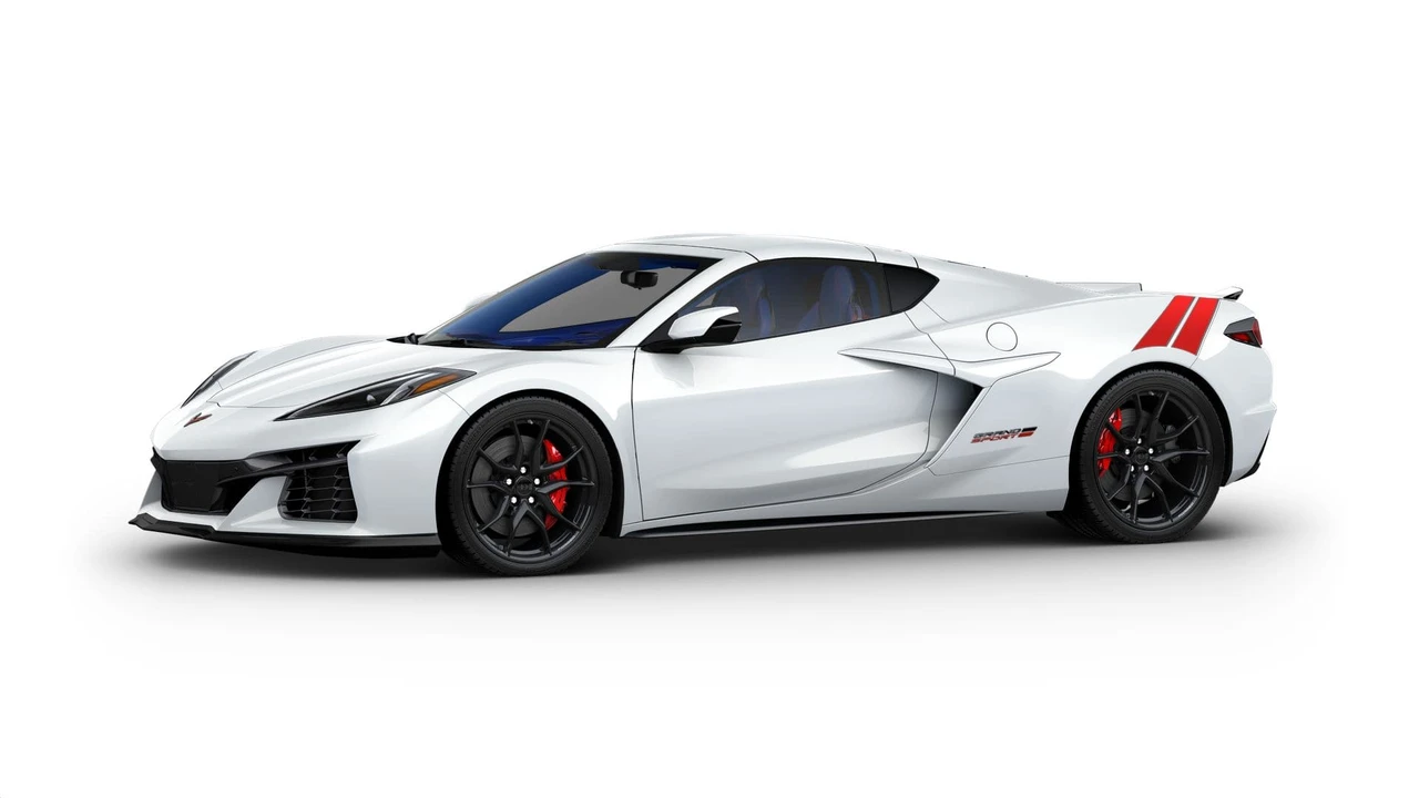 2027 Chevrolet Corvette C8 Grand Sport - Image 2 of 11