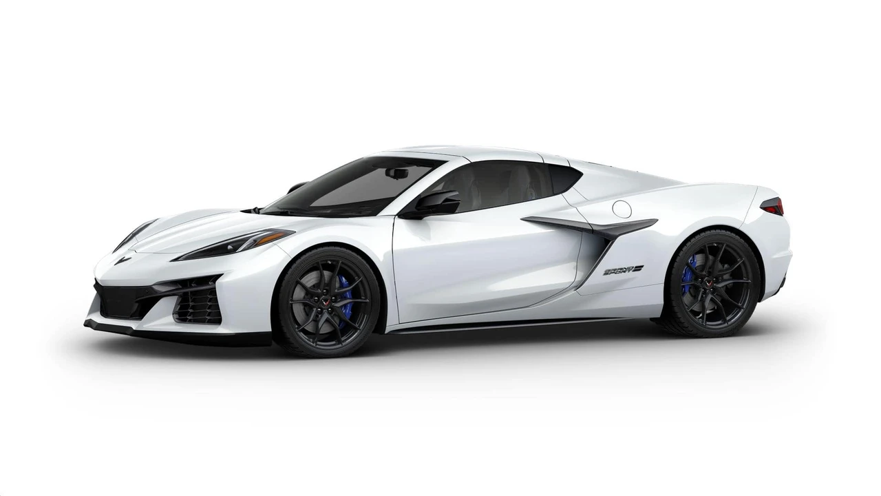 2027 Chevrolet Corvette C8 Grand Sport - Image 3 of 12