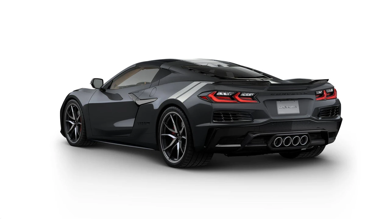 2027 Chevrolet Corvette C8 Grand Sport - Image 3 of 11