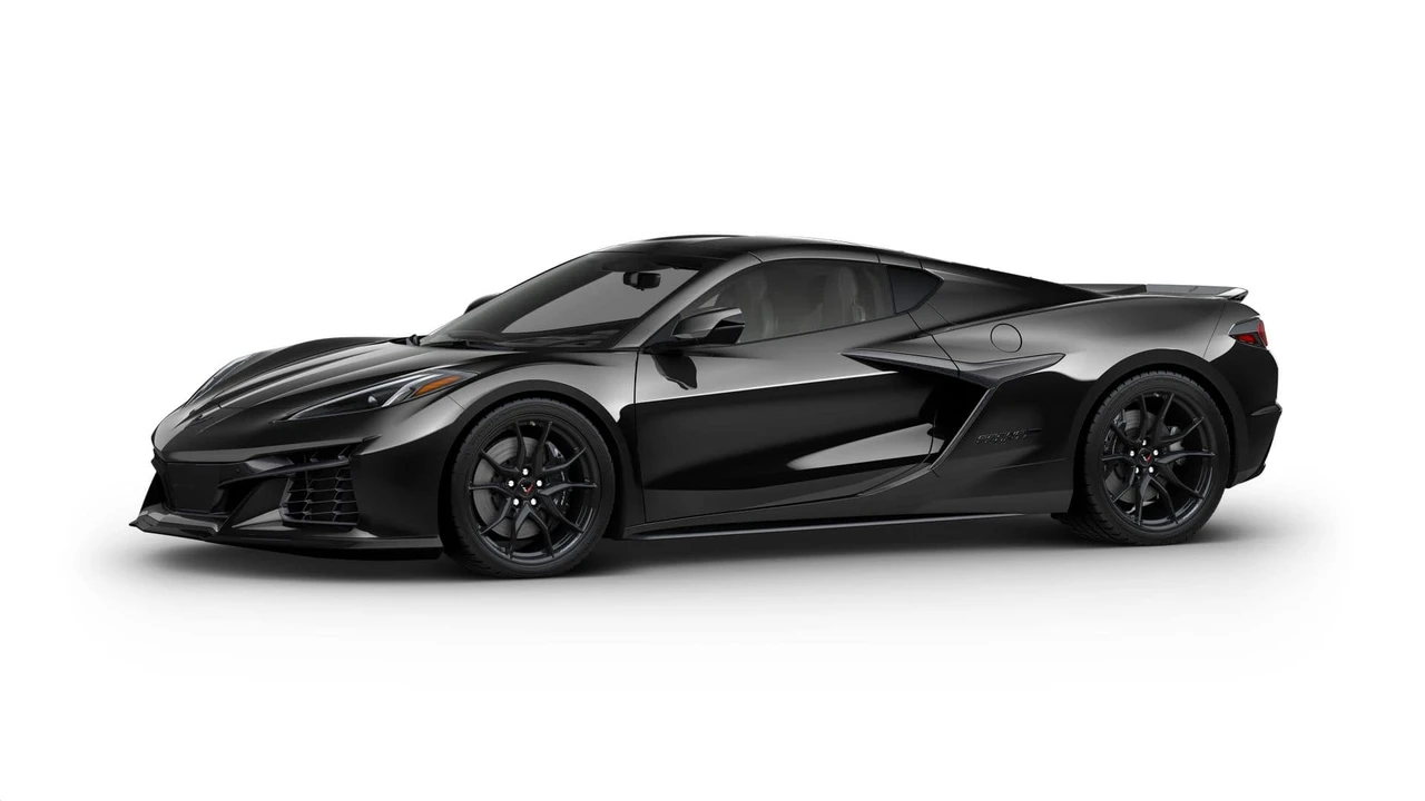2027 Chevrolet Corvette C8 Grand Sport - Image 2 of 11